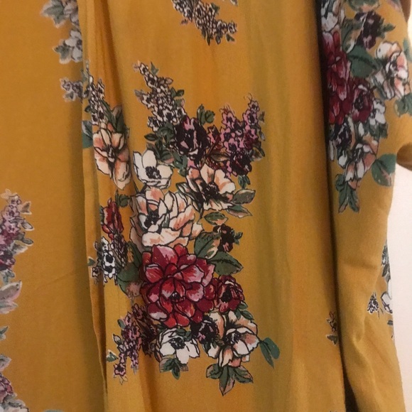 Floral duster - Picture 3 of 4